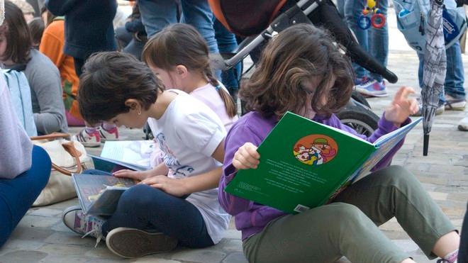 Boretto: torna il “flash book mob”