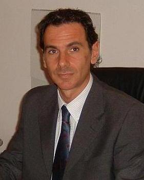 Petrucci lascia giunta e consiglio a un mese dal voto