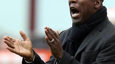 Il Milan vince ancora San Siro si schiera al fianco di Seedorf