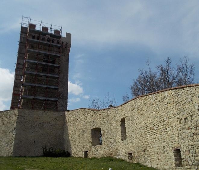 Pavullo/ Il Castello di Montecuccoli cerca un nuovo locandiere 