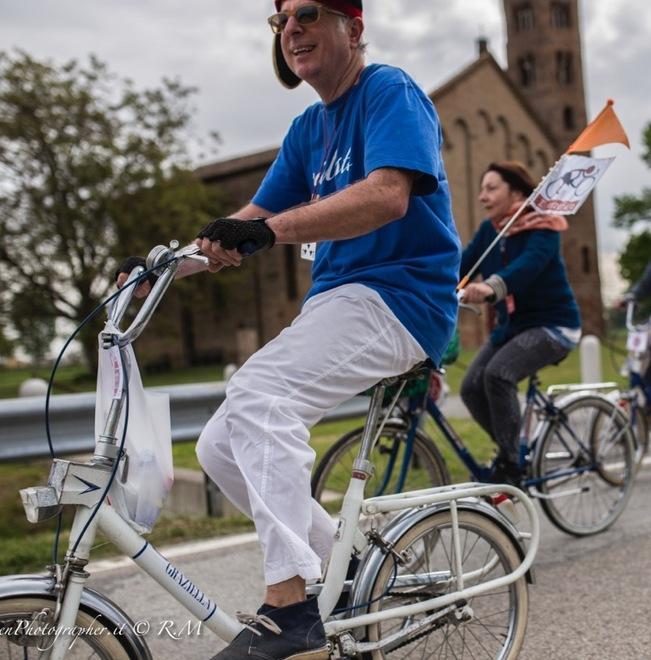  Pedalata in valle con le mitiche Graziella