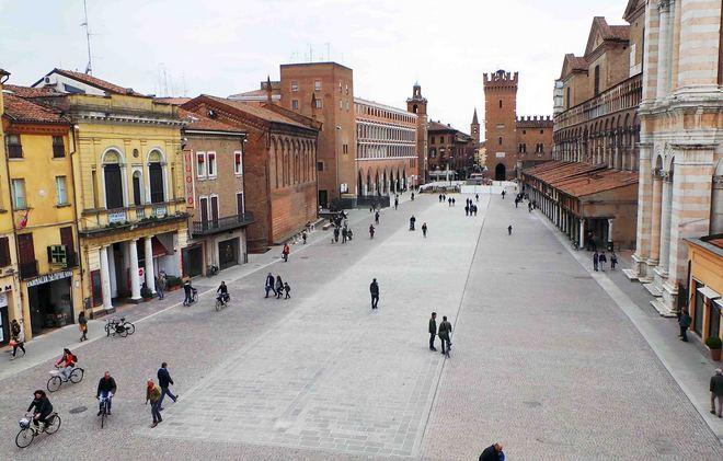 Piacciono nuova piazza e Listone 