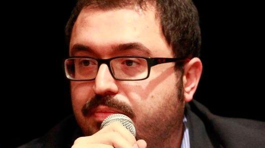 «Progetti copiati o strampalati»