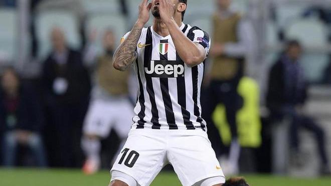 La Juventus verso il Portogallo con il nodo Tevez