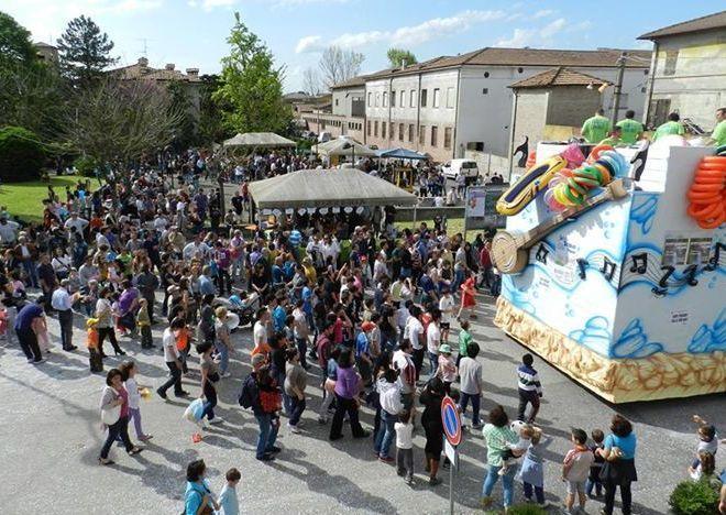 In bici sul percorso dei campanili 