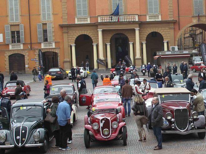 Partenza e arrivo a Reggio per il “Terre di Canossa” 