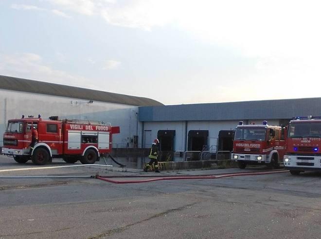 L’incendio provocato da ladri di rame e acciaio 