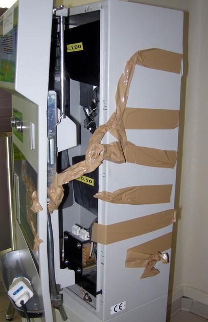 Furto all’ospedale 