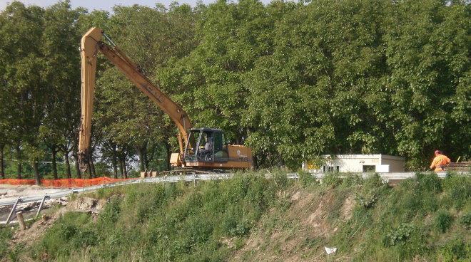 Aperto il cantiere per ripristinare la strada Virgiliana 