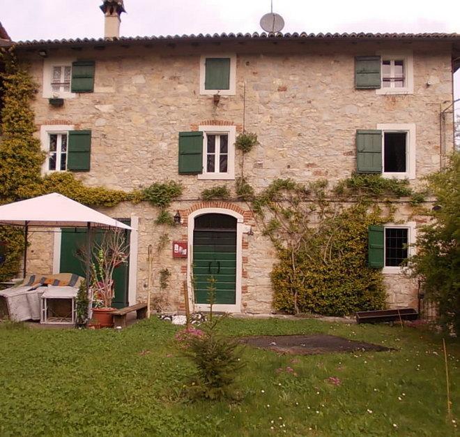 Rogo al bed & breakfast Distrutte due camere