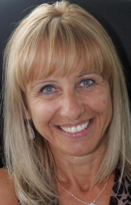 Raccoglie 300 firme per riavere suo figlio 