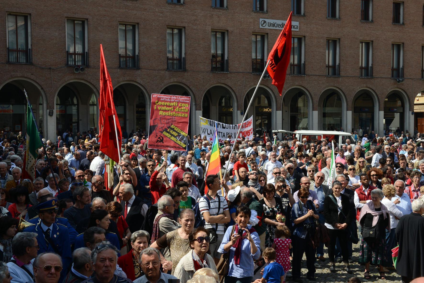 25 aprile/ Festa di Liberazione a Modena  - FOTO -  FOTO/2