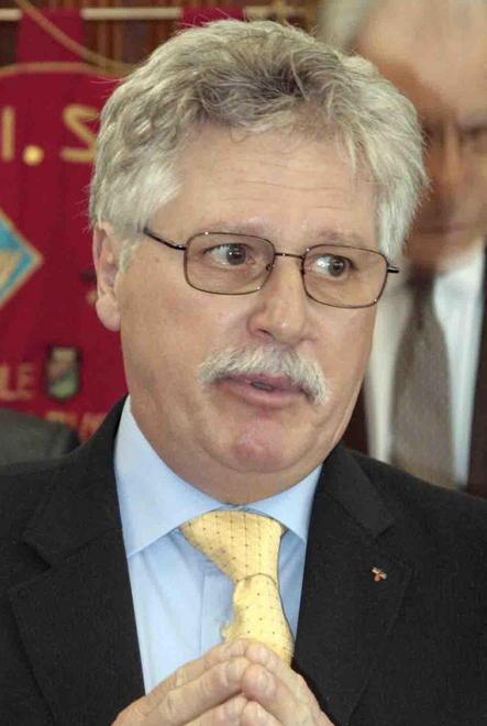 L’Avis a lezione dai vigili del fuoco