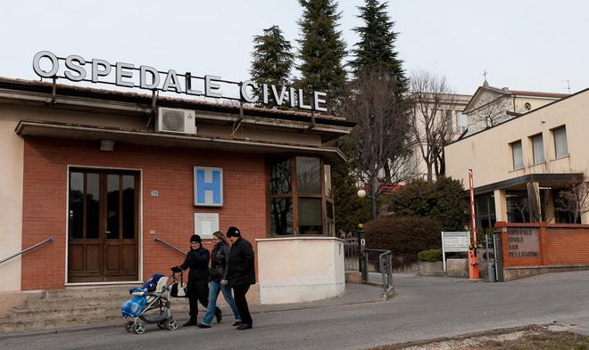 Muore dopo un’operazione al ginocchio 