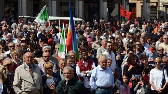 Liberazione a Modena /Libertà e passione civile nella piazza del 25 Aprile - FOTO - FOTO/2