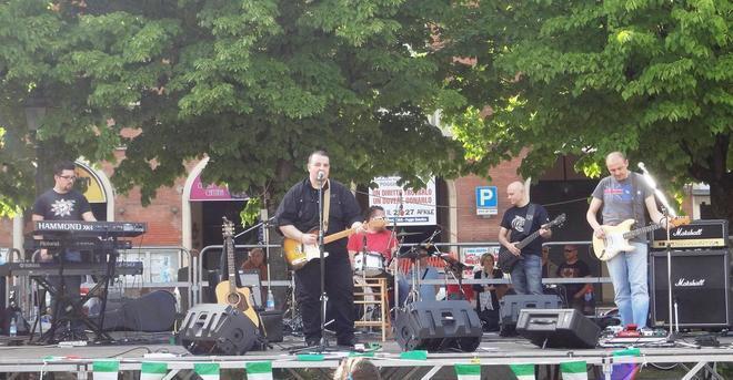 Applausi per Mazzoni e Fev