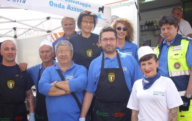 Ecco la Protezione civile: solidarietà e buona cucina 