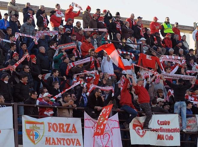 Biancorossi rimaneggiati e temono il fattore campo