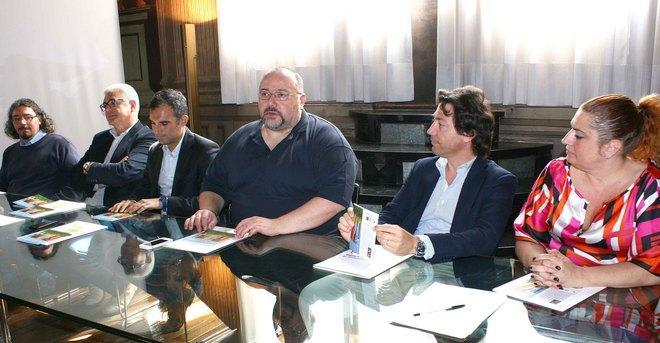 Palio e beneficenza nel libro di Malossi