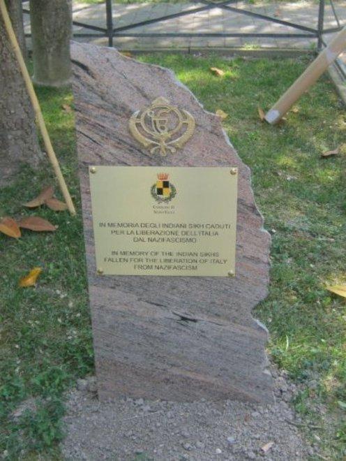 Una lapide per i Sikh morti nella guerra di Liberazione