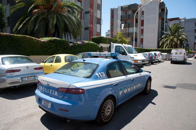 Droga ed esplosivi, la squadra mobile arresta cinque persone 