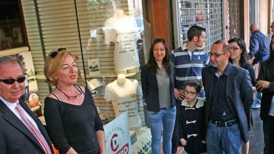 Soffritti nella casa di Centro Democratico