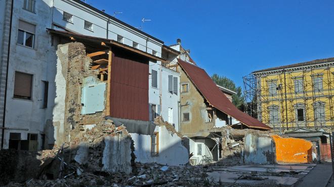Terremoto e ricostruzIone . Casa lesionata? Puoi cederla al Comune