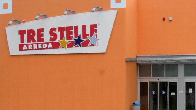 Chiude il Tre Stelle: senza lavoro 13 addetti