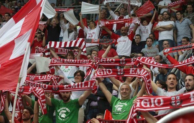 In cinquemila per entrare nella leggenda 