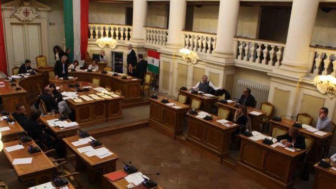 Bilancio approvato “al volo”