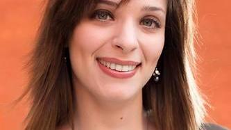 Pd, si mormora sul décolleté “catturavoti”