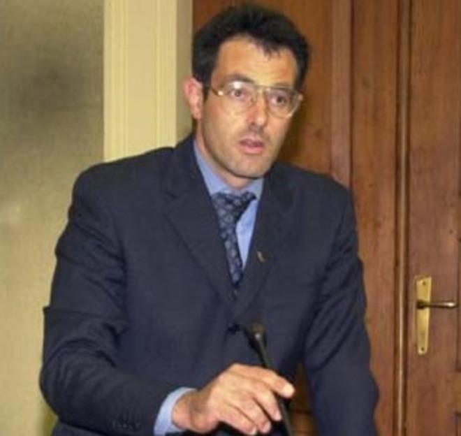 Rotatoria all’incrocio pericoloso: si parte 