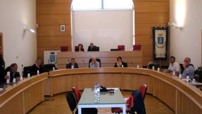 «Ho la maggioranza e governo»