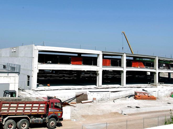 Il centro commerciale piace a Esselunga