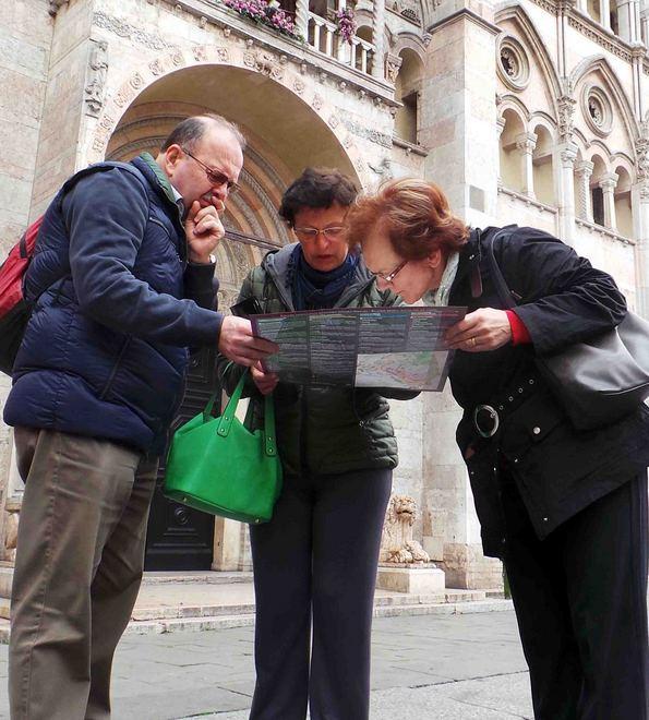 Balzo in aprile dell’inflazione con alberghi e trasporti