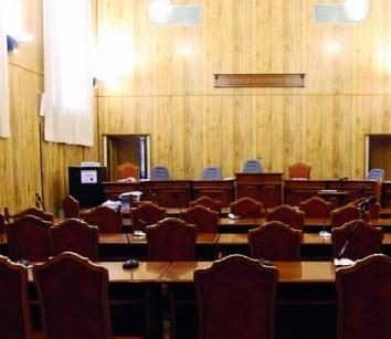 Cattura internazionale per due cessioni di droga 