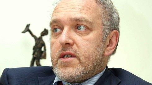 «Gli applausi, un danno immenso»