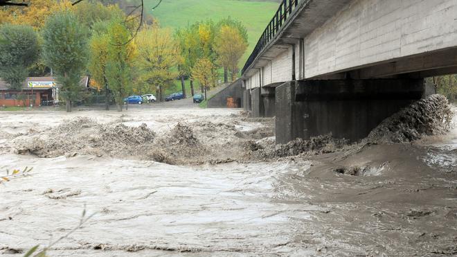 Pioggia per 35 ore, allerta meteo in regione
