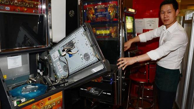 Ladri svaligiano bar Spariti tremila euro