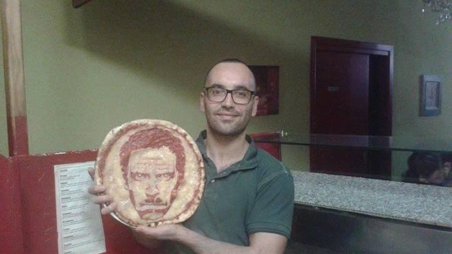 La pizza creativa a Siniscola ha il volto delle star del cinema 