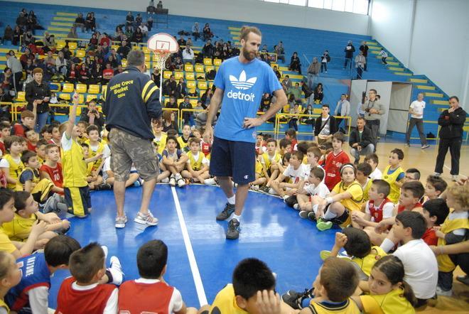 Gigi Datome day a Olbia, il campione dell’Nba parla ai bambini 