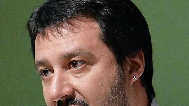 Salvini (Lega): «Maledetto euro» 