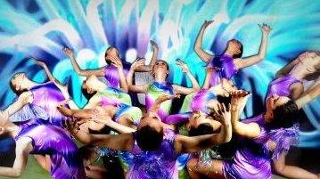 Una voce per Sanremo tour di scena al teatro De Micheli