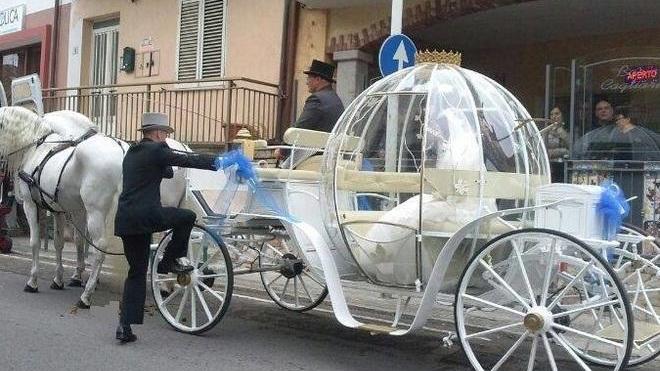 La carrozza di Cenerentola per il sì