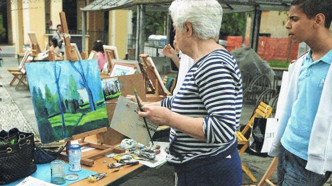 Montmartre a Castelfranco: artisti al lavoro in piazza Moro