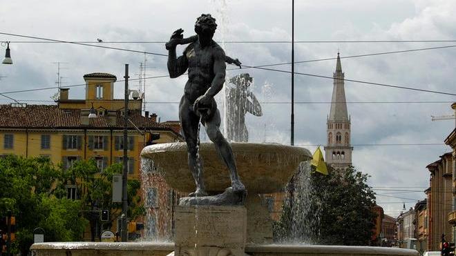 Se Secchia e Panaro diventano blu