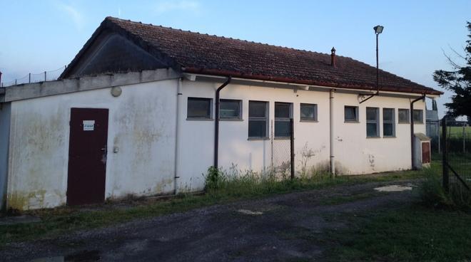 Ostellato, materna ripulita dall’eternit 