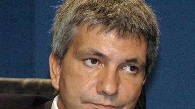 Vendola non farà il comizio ma scrive a Sel e Tagliani