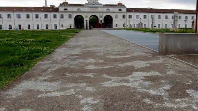 Parco Novi Sad di Modena, primi segni di degrado - FOTO