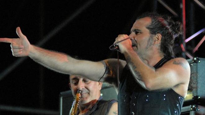 «Così Oliena mi ha rapito»: Piero Pelù racconta l’isola